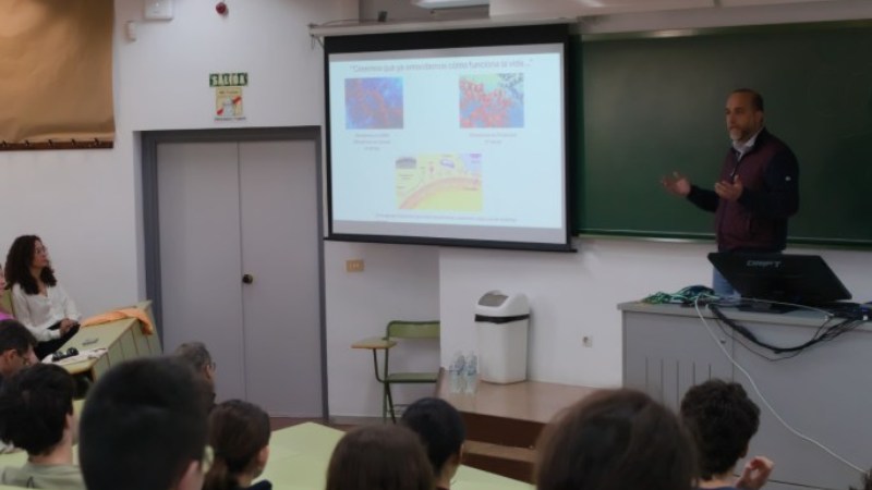 Dr. José Juan Reina